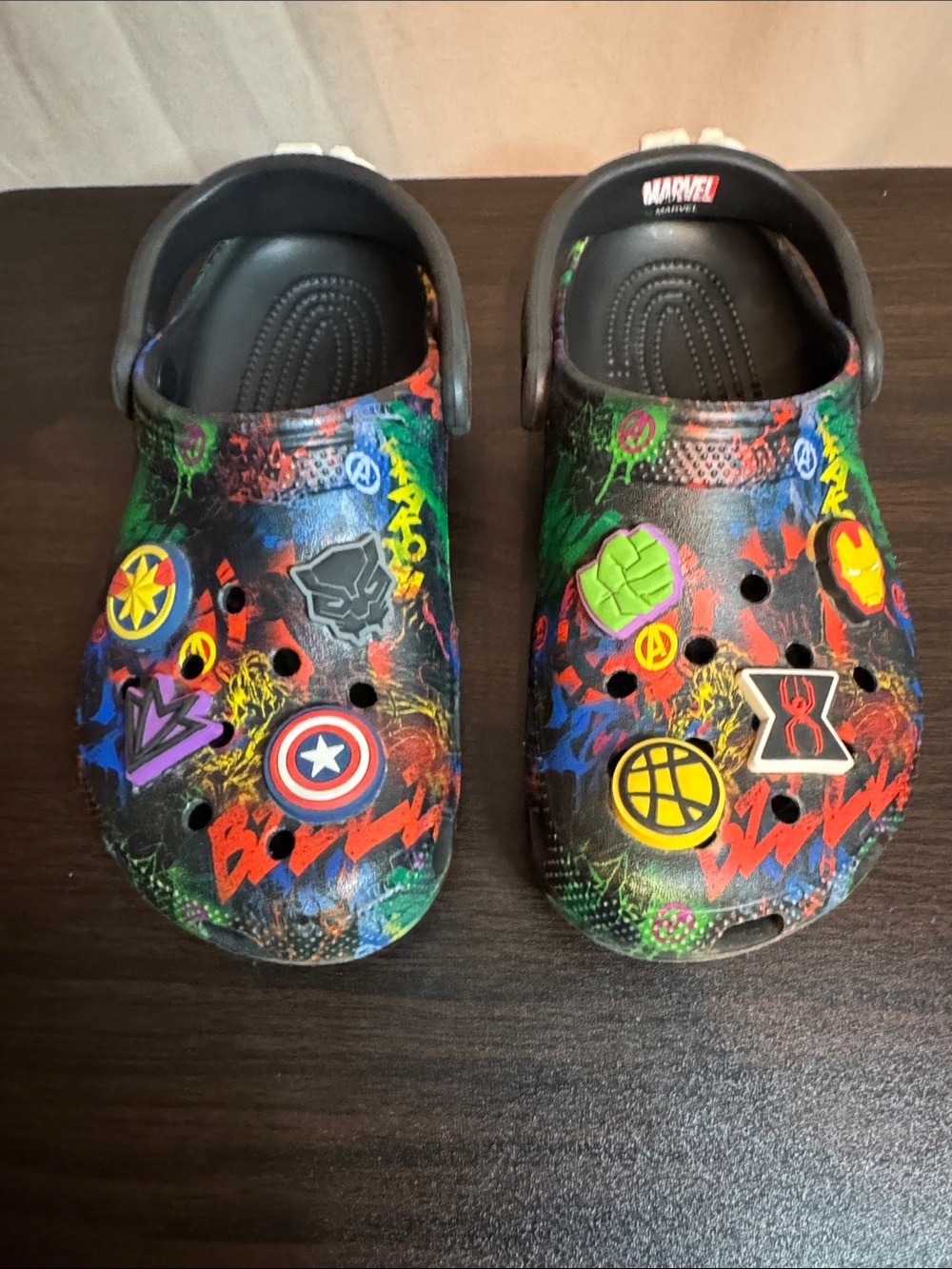 Marvel Kids Black Multicolor Superhero Crocs